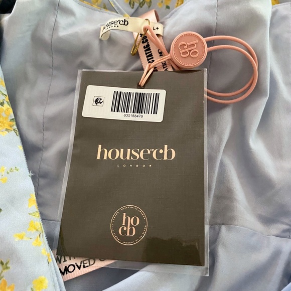 NEW House of CB Saira Soft Blue Vintage Floral Print Dress L+ (XL) - Picture 15 of 17